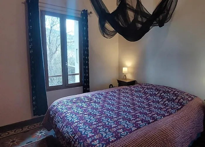 Grande Maison Ardechoise 別荘 Vesseaux